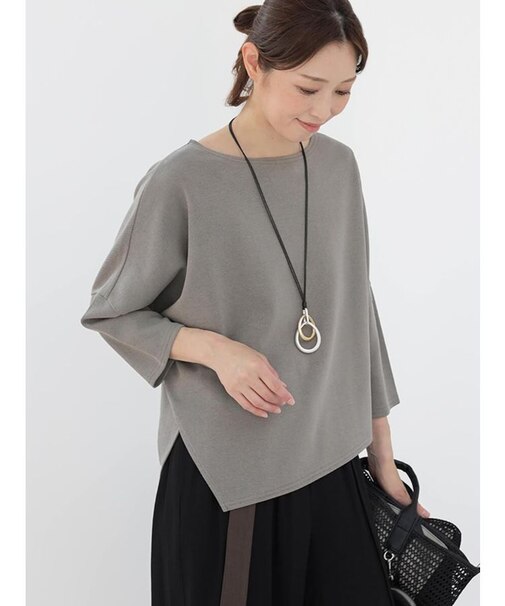 アシンメトリーカットトップス