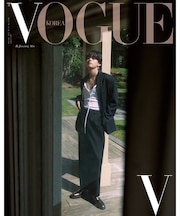 ［Ｅ］　ＶＯＧＵＥ　ＫＯＲＥＡ　Ｖ　ＯＣＴＯＢＥＲ　２０２２　［ＭＡＧ］