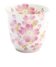【当該商品送料無料】湯呑 湯呑み 花ものがたり かわいい 通販 日本製 コップ カップ 湯呑茶碗 湯呑み茶碗 花柄 花 はな 食器 可愛らしい