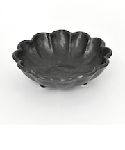 【当商品送料無料】美濃焼 小鉢 通販 日本製 小皿 中鉢 美濃 焼 16cm 取り皿 副菜 取皿 和食器 おしゃれ モダン かわいい 花形 花型
