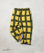 ソウガラ9ブタケパンツ