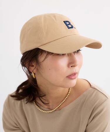 Ｂ．ロゴ刺繍ＣＡＰ