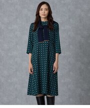 ダイヤ小紋プリント キーネック7分袖ワンピース