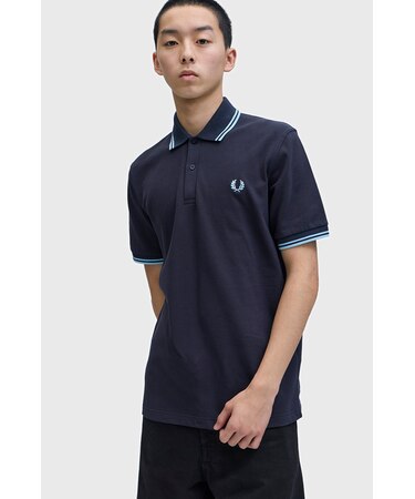 The Fred Perry Shirt - M12