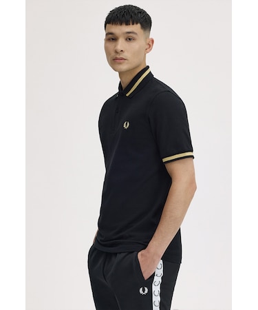 The Fred Perry Shirt - M2