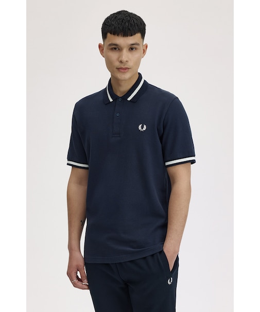 The Fred Perry Shirt - M2