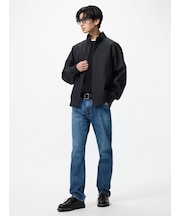 スリムストレートジーンズ