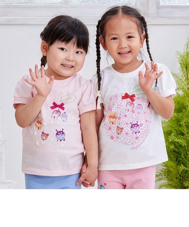 大きなリンゴ柄リボン付きTシャツ
