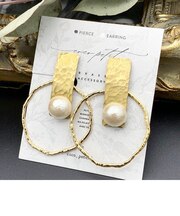 パールプレート×フープピアス