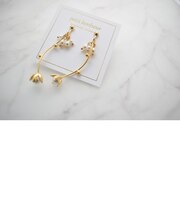 ロングウェーブパールピアス