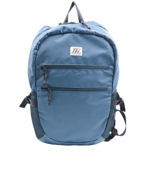 ティーティーシー（TTC）　Travel　Equipment　パッカブルリュック　ブルー