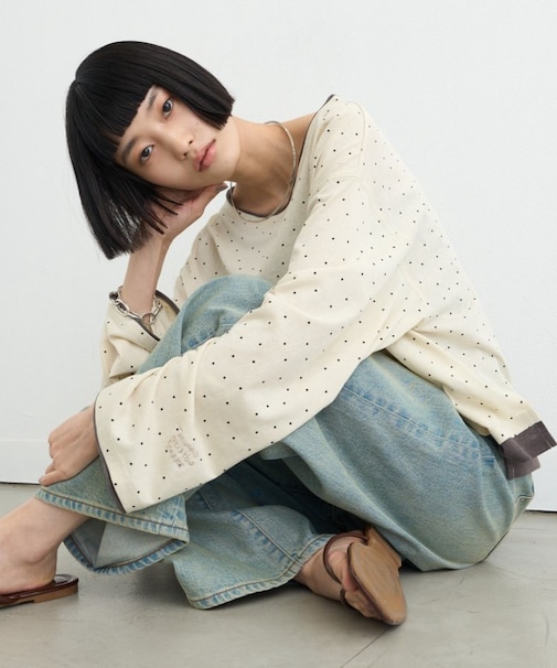 【接触冷感/ドット柄あり】フェイクレイヤードシアースラブ刺繍オーバーTee