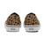 VN000EADJM9　AUTHENTIC　LEOPARD TAN　704895-0001