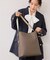 【A4収納】リバーシブルハンドルワンショルダーバッグ