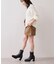 レザーショートパンツ
