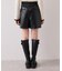 レザーショートパンツ