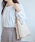 me fit BAG フィットワンショルダーミドルバッグ