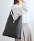 me fit BAG フィットワンショルダーバッグ/A4対応・軽量