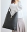 me fit BAG フィットワンショルダーバッグ/A4対応・軽量