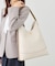 me fit BAG フィットワンショルダーバッグ/A4対応・軽量