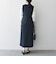 〈洗濯機可能〉ダブルクロス Vネック ペプラム ワンピース［NAVY BLUE］
