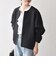 《一部追加予約》〈洗濯機可能〉ダブルクロス ノーカラー ジップ ブルゾン［NAVY BLUE］