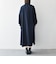〈洗濯機可能〉ダブルクロス フリル パフ スリーブ ワンピース［NAVY BLUE］