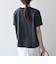【SHIPS any別注】Collegiate Pacific:〈洗濯機可能〉V ガゼット プリント & 刺繍 Tシャツ