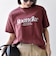 【SHIPS any別注】Collegiate Pacific:〈洗濯機可能〉V ガゼット プリント & 刺繍 Tシャツ