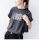 メルティ コットン プリント ロゴ ショート スリーブ Tシャツ