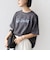 【WEB限定】バック タック ショート スリーブ ロゴ プリント TEE