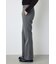 VENUSセンタープレスフレアパンツ