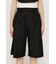 CUTOUT MIDDLE ショートパンツ