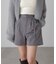 ベルト付きショートパンツ