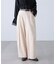 ベルト付きワイドタックパンツ
