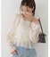 ＜a／mie＞シャーリングフリルキャンディースリーブブラウス 26AW
