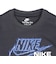 ナイキ（NIKE）ジュニア LIGHTNING FUTURA スウェットシャツ 86N295-G9Q