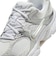 ナイキ（NIKE）スニーカー スポーツシューズ V5 RNR ホワイト シルバー HQ7901-112