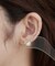 パール調ビジューピアス