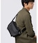 STORAGE スリングショルダーバッグ