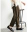 ダブルタックテーパードパンツ