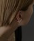 SMELLY so’　overlap circle earcuff