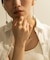 SMELLY so’　baroque pearl bar earring