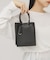 チャーム付きスクエアミニBAG