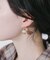 モチーフパールドロップフープピアス