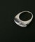 SMELLY so’　round crystal ring