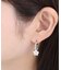 プランプデイジー ピアス