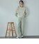ＨＡＮＡ　ＴＵＣＫ　ＣＵＲＶＥ　ＴＡＰＥＲＥＤ