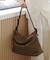 シャロウ フラップ ショルダーバッグ shallow flap shoulder bag