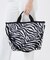 DELUXE EASY CARRY TOTE クリームブラックゼブラ